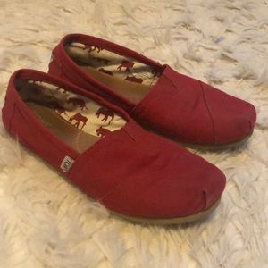 Red TOMS